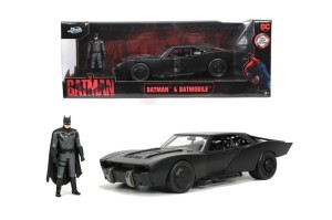 JADA BATMAN BATMOBILE Z FIGURKĄ 1:24, JADA