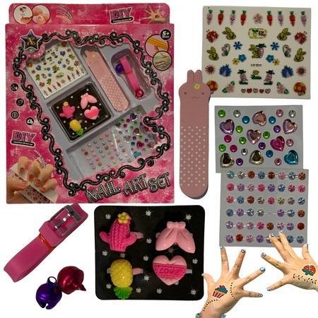 Zestaw piękności, Maksik