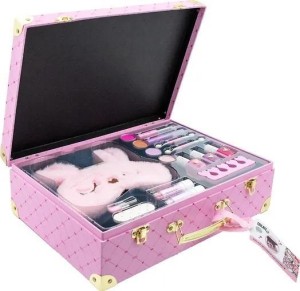 LUKSUSOWA WALIZKA Z WYPOSAŻENIEM CREATE IT!