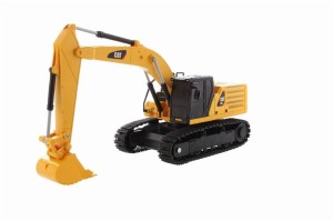 CARRERA RC CATERPILLAR KOPARKA 1:35, CARRERA