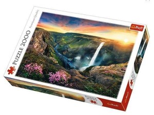 PUZZLE 2000 WODOSPAD HAIFOSS, ISLANDIA TREFL